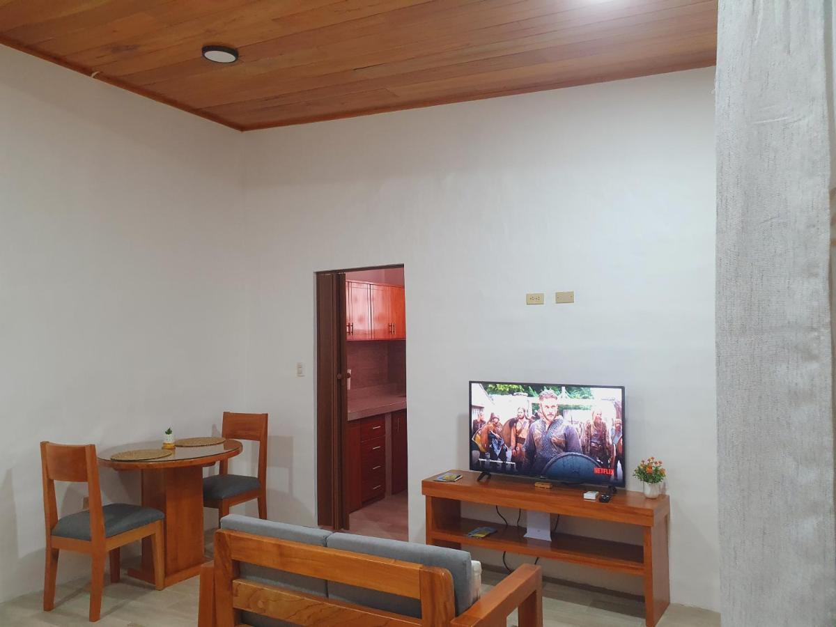 Suite Amoblada En Santa Cruz Пуэрто-Айора Экстерьер фото